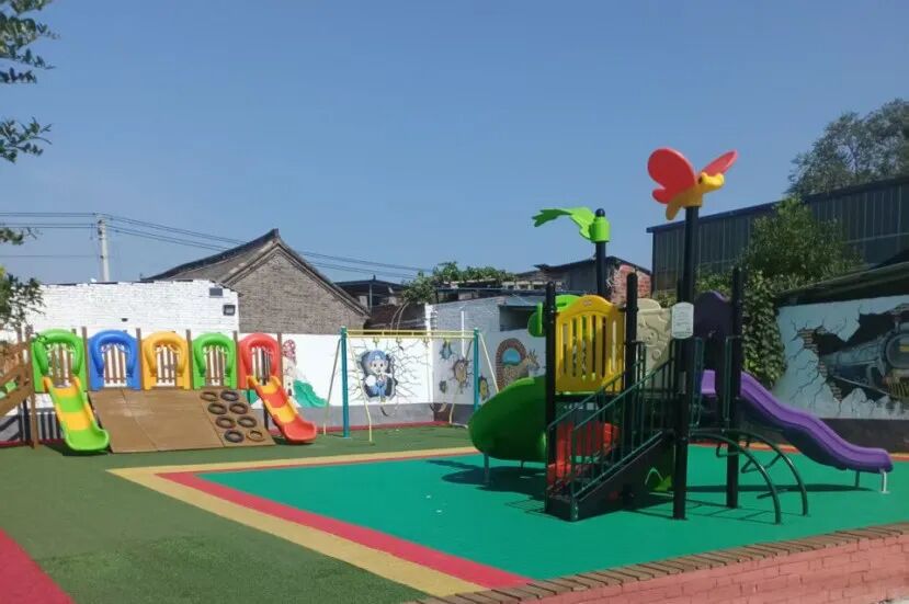 人头攒动!东莞体彩“乐小星”主题美陈游园活动嗨翻周末(图1)