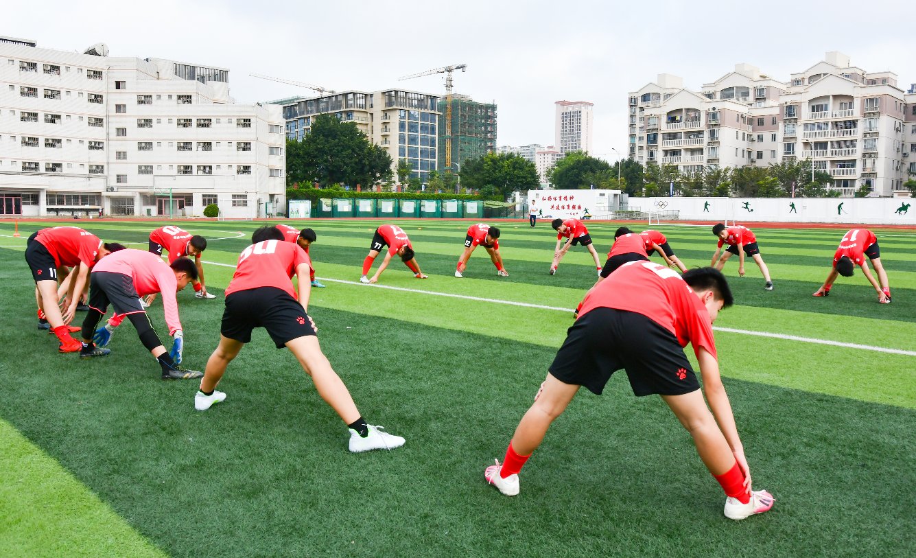 淄博市新增11所青少年校园足球特色学校助力足球发展新篇章(图1)